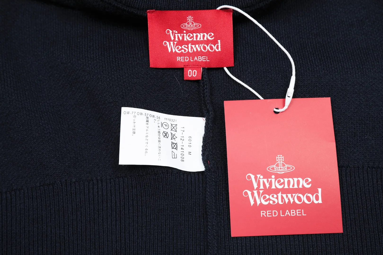 VIVI125 vivienne west wood Vivienne handsome preppy style wool metal button cardigan with huge upper body and beautiful size: S -M- L Color: navy blue gray